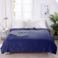 Плед Spiga глубокий Синий от интернет магазина galatekstil.ru Фотография Плед Spiga глубокий Синий