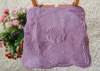 Подушка для стула Велюр Tango Сиреневая от интернет-магазина Галактика текстиля Подушка для стула Велюр Tango Сиреневая фотография