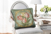 Изображение Декоративная наволочка Тюльпаны на зелёном 