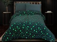 Плед Со звездами Светящийся от интернет магазина galatekstil.ru Фотография Плед Со звездами Светящийся