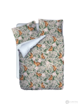 Фотография Постельное белье Кролики на поле из роз