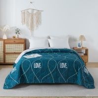 Покрывало Сердце дома love от интернет-магазина Галактика текстиля картинка Покрывало Сердце дома love